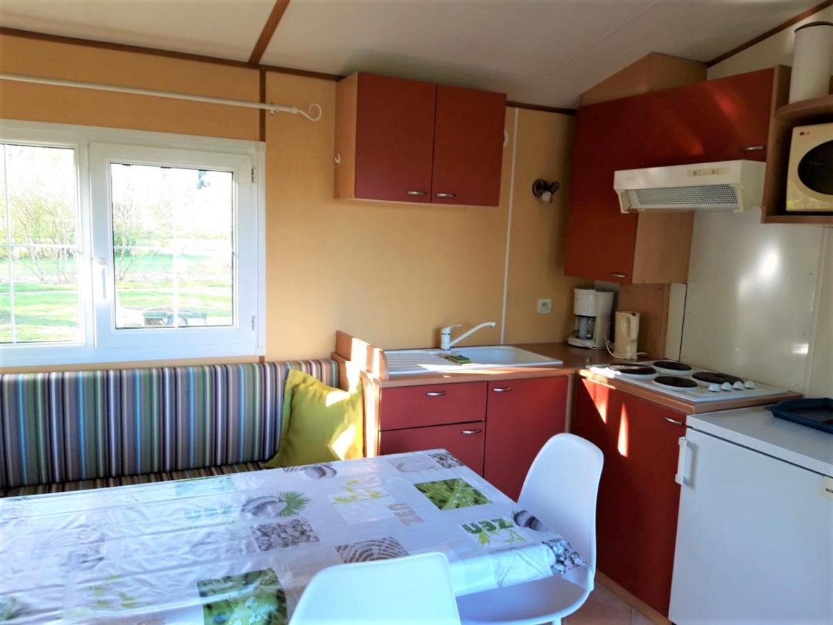 Camping Des 2 Rives- Mobilhomes Etang-sur-Arroux Luaran gambar